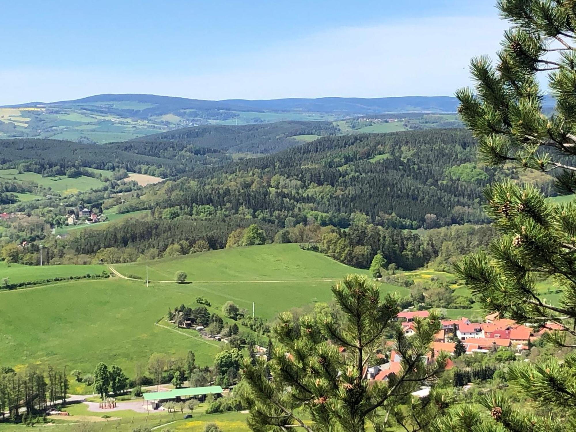 Ferienwohnung Dietlinde Bad Blankenburg Exteriör bild