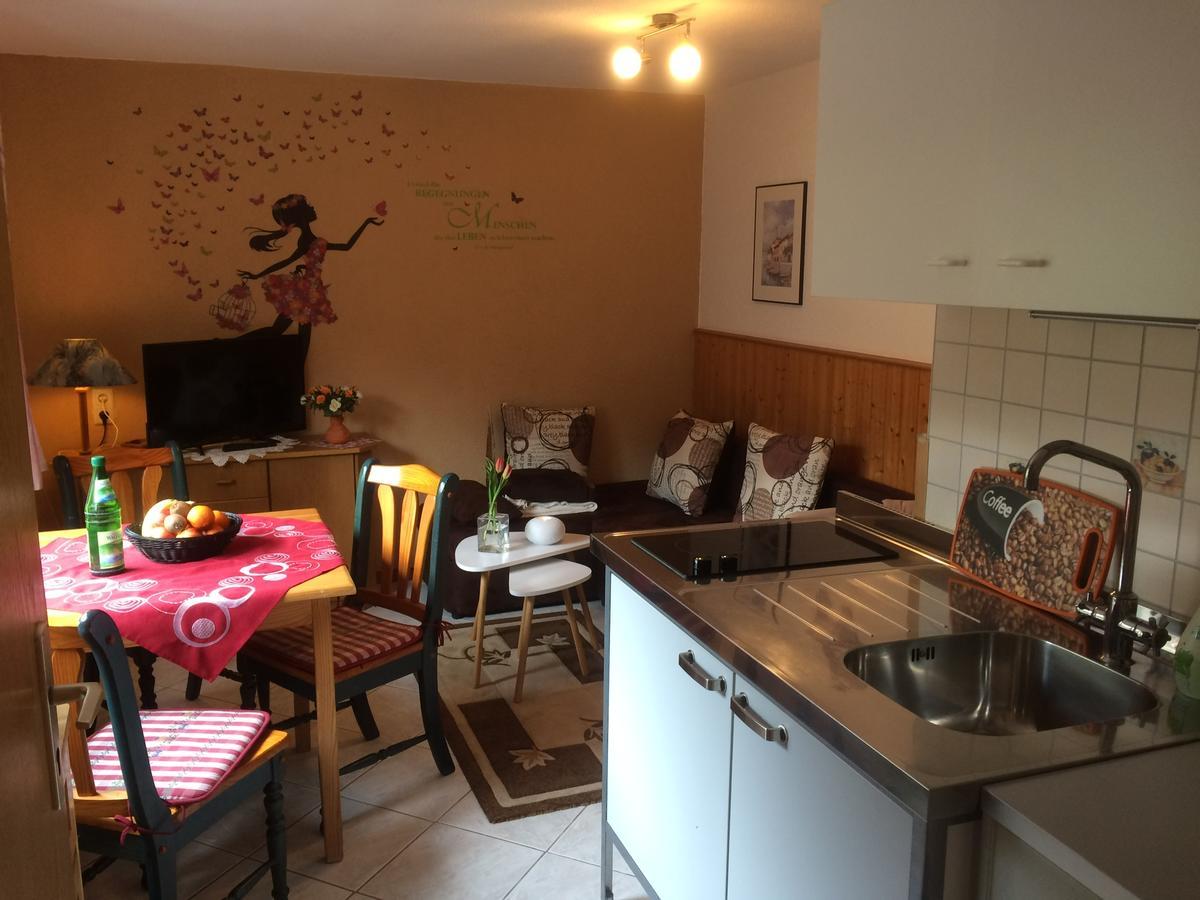 Ferienwohnung Dietlinde Bad Blankenburg Exteriör bild